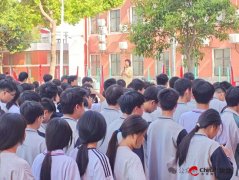 <b>学校政教处李会从任从多个方面临五一假期平安</b>